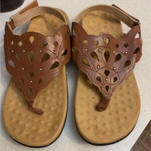 Sandals-Brand new, never worn, Athlefit